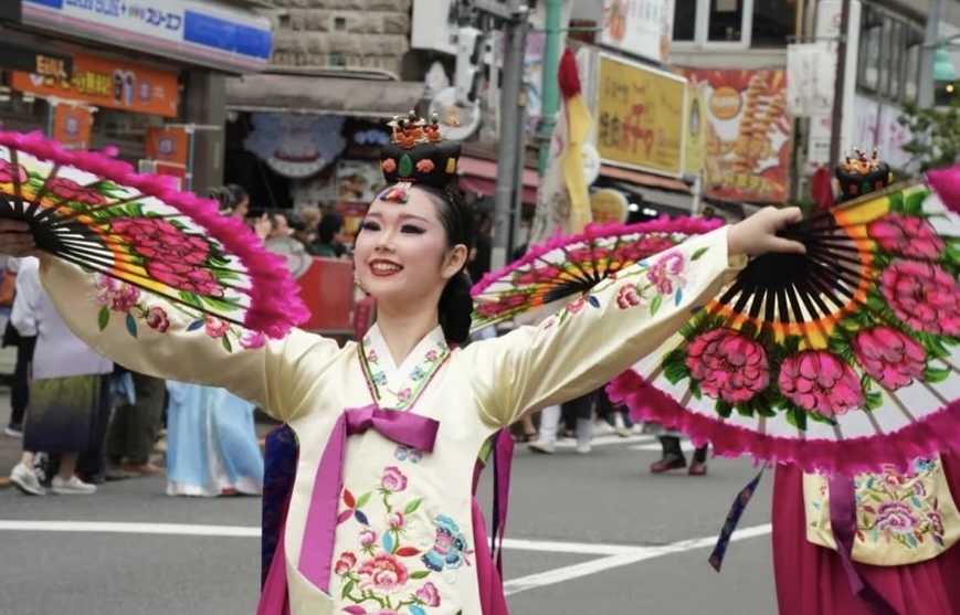 新大久保祭り（東京コリアタウンフェスティバル）